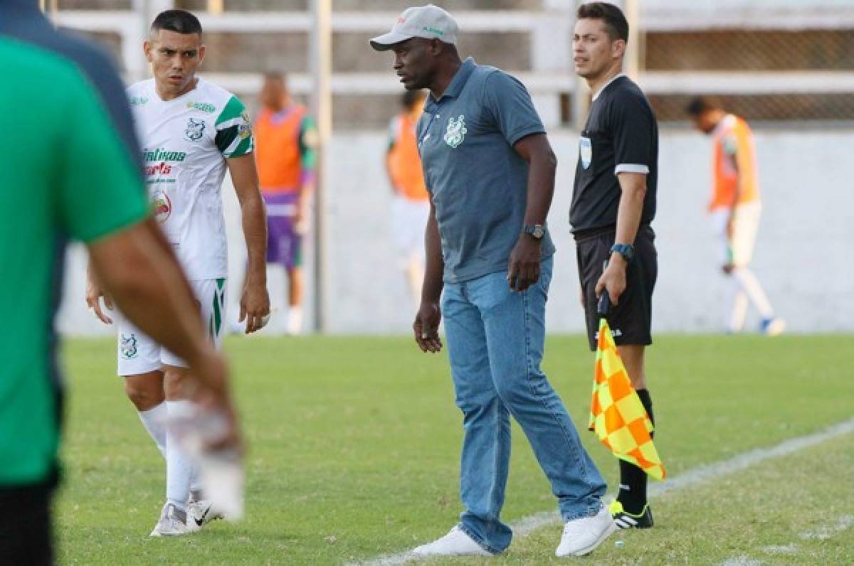 El DT panameño Antony Torres dejará Platense y lo sustituiría Héctor Castellón