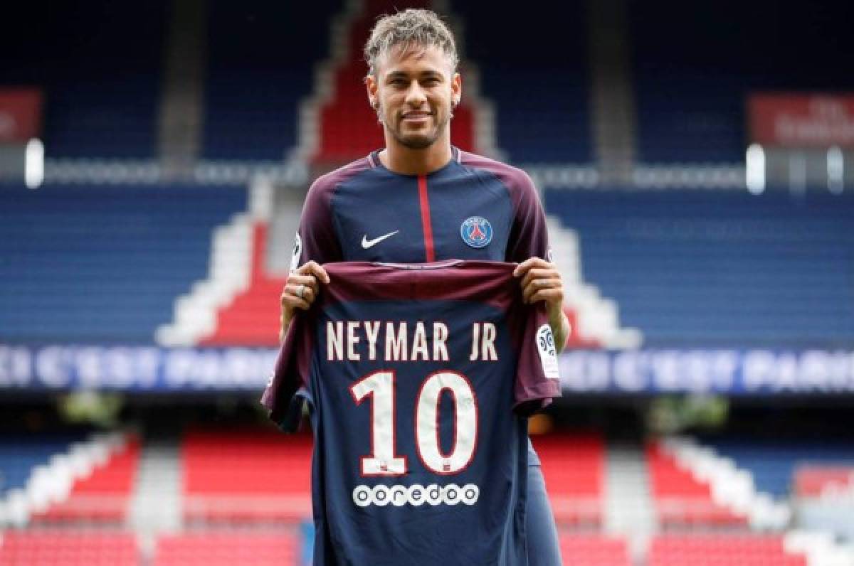 Neymar prepara uno de los golpes más duros al Barcelona tras fichar por el PSG