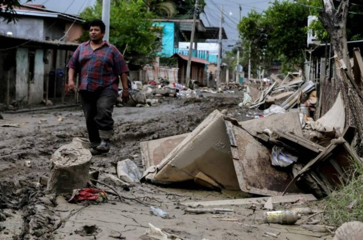 Decretan toque de queda absoluto en La Ceiba ante la inminente llegada del huracán Iota