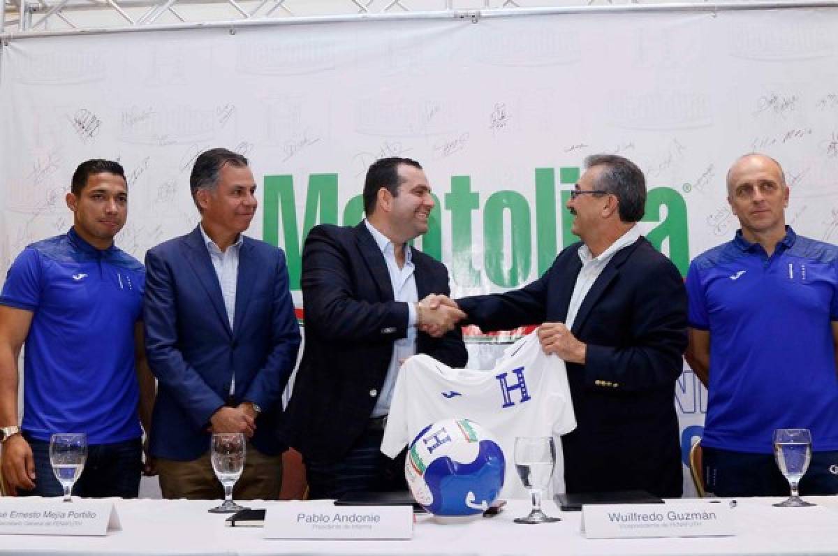 Fenafuth y la Selección de Honduras firman convenio con nuevo patrocinador