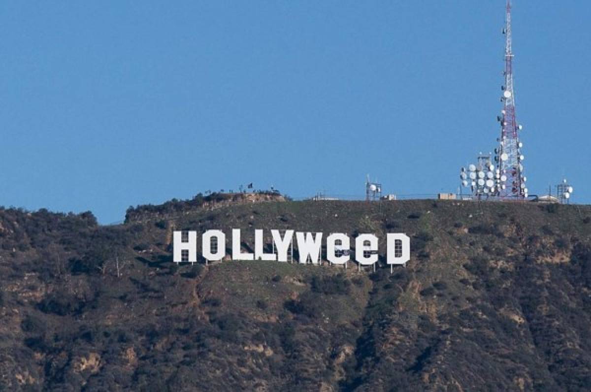 Alteran letrero de Hollywood por la legalización de la marihuana en California