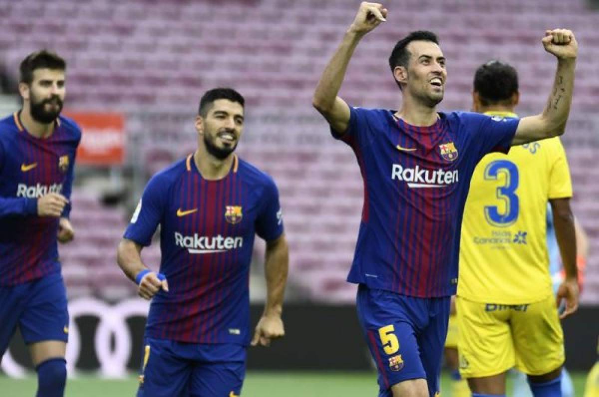 Con un gol de cabeza, Sergio Busquets abrió el cerrojo de Las Palmas y puso a Barcelona a ganar. Foto AFP