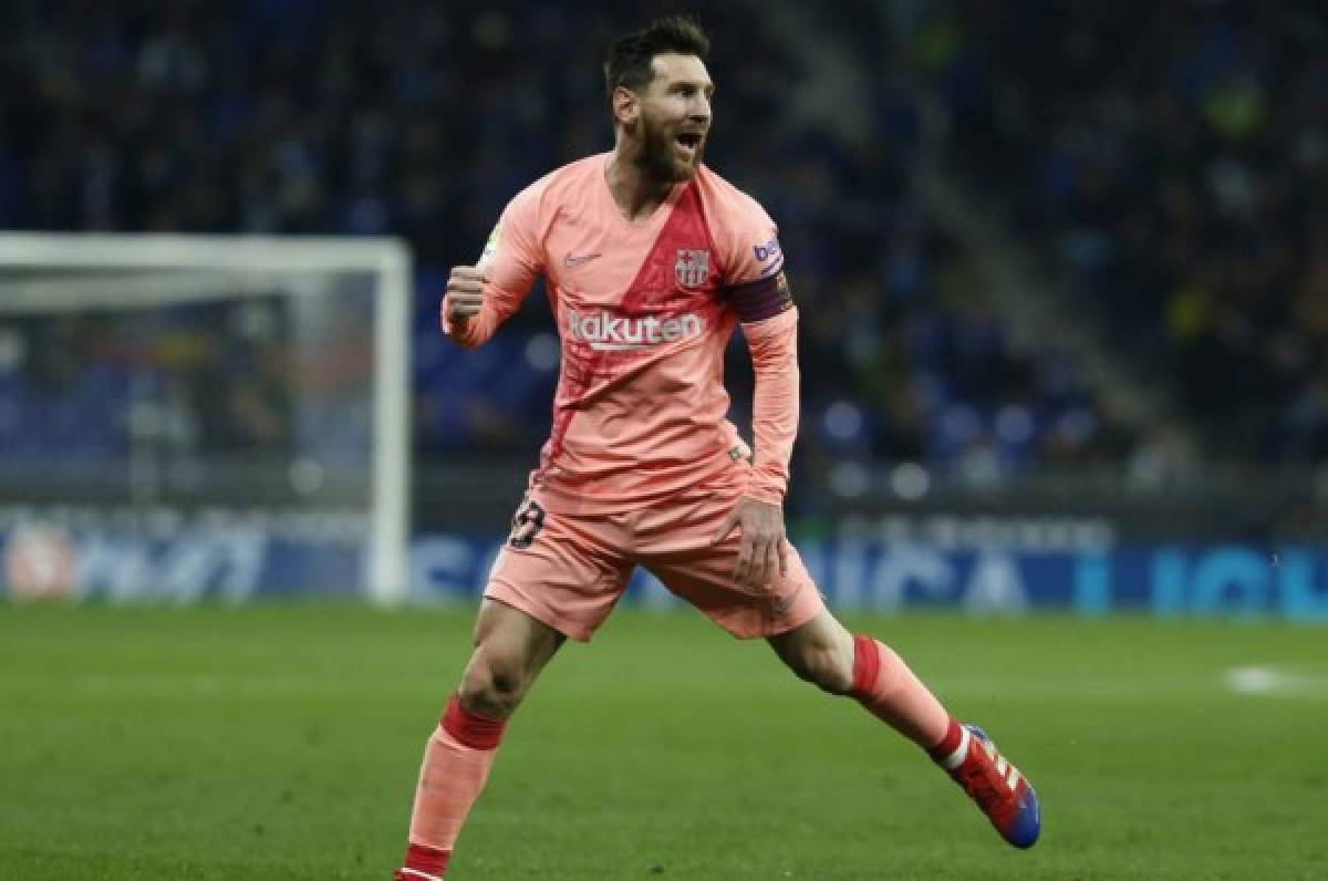 Messi hizo un golazo ante el Espanyol de tiro libre, que abrió el marcador.