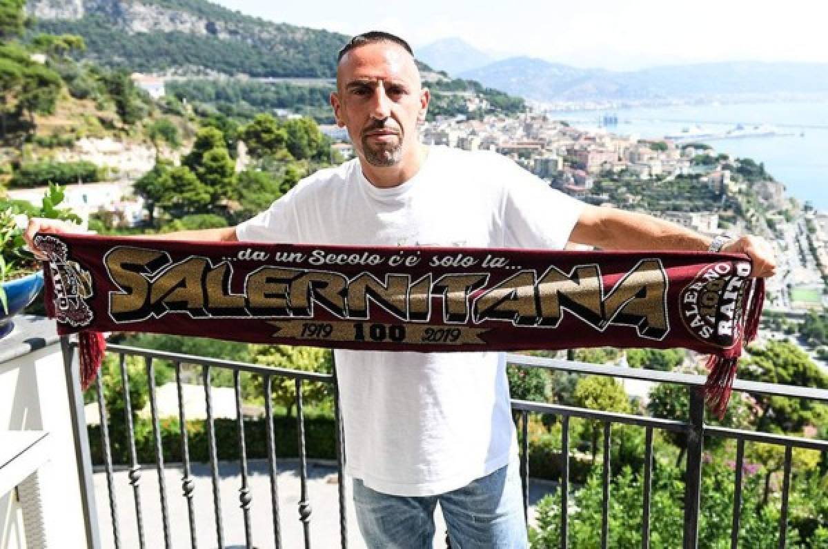Confirmado: Ribéry seguirá jugando a los 38 años y firma con modesto equipo de la liga italiana
