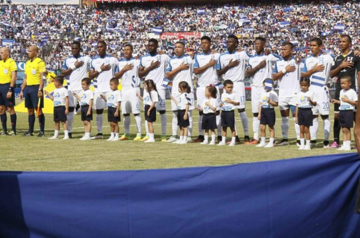 Honduras sigue empeñada en jugar contra Costa Rica en el estadio Olímpico