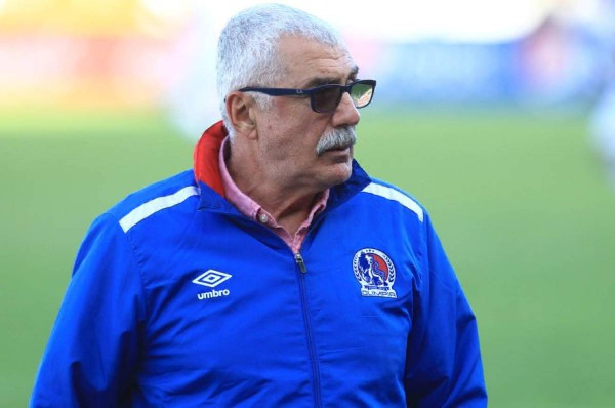 OFICIAL: Manuel Keosseián no sigue como entrenador del Olimpia