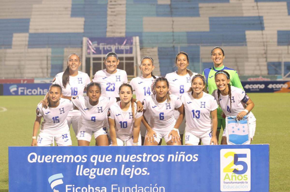 El once titular de la Selección de Honduras. Foto: Fenafuth.