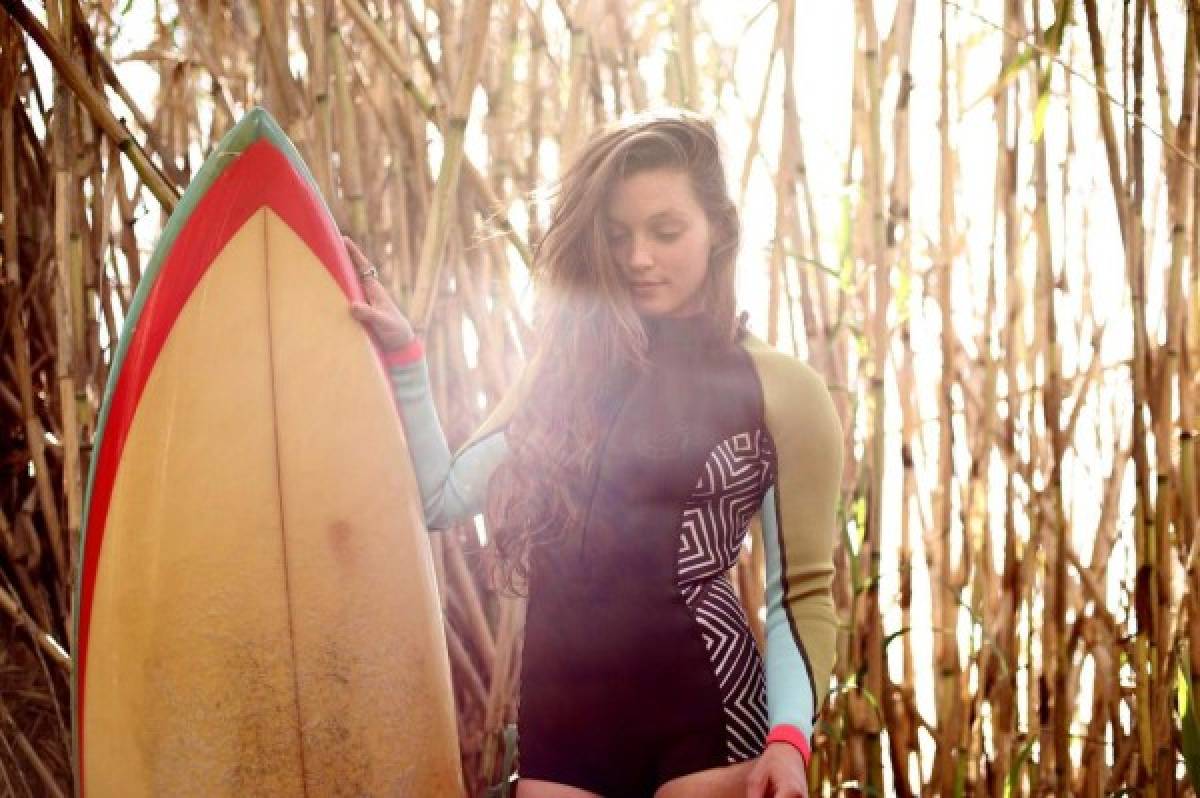 FOTOGALERÍA: Las surfistas más sexys en el mundo