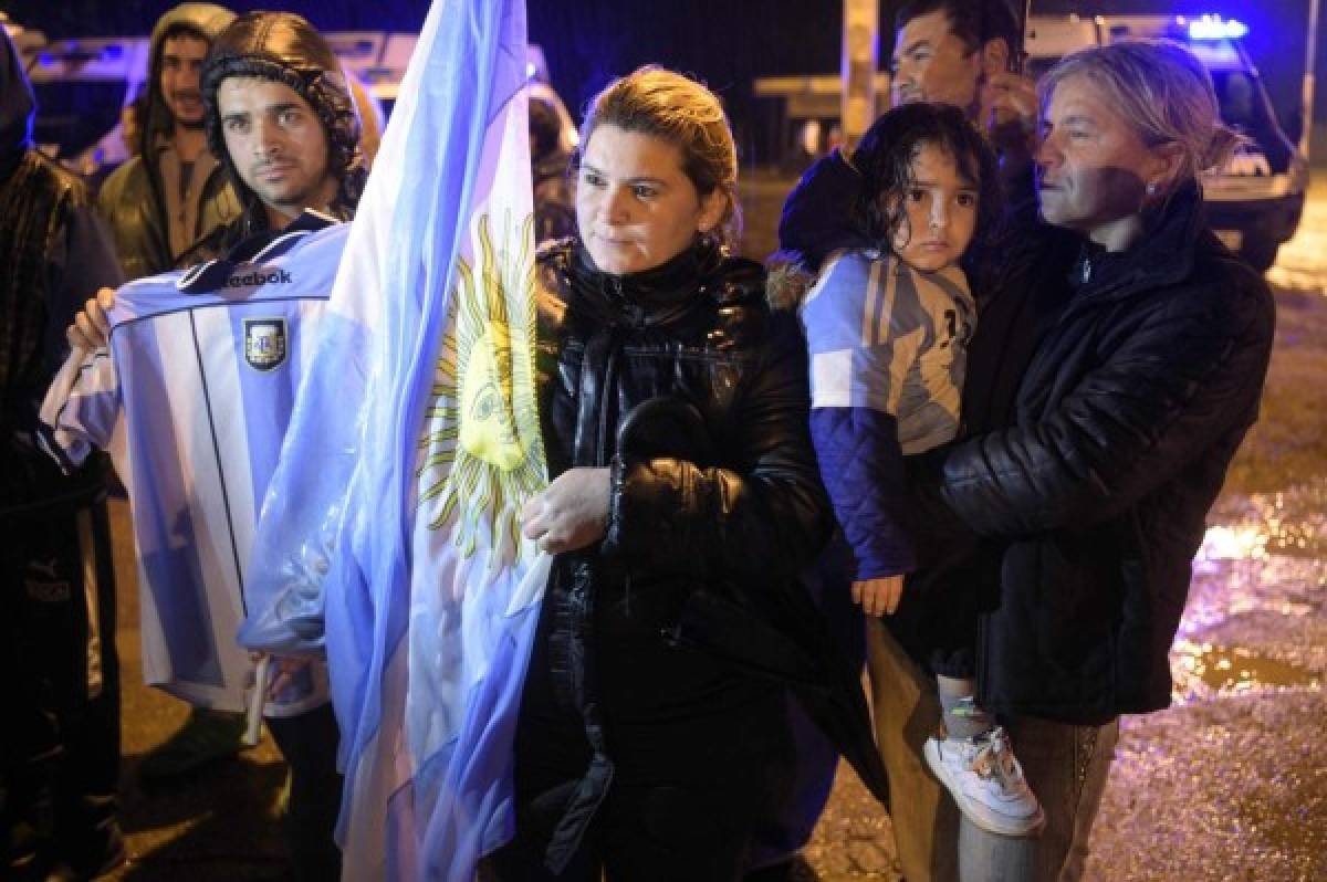 Fotos: Argentinos salieron a las calles para decirle a Messi, 'no te retires'