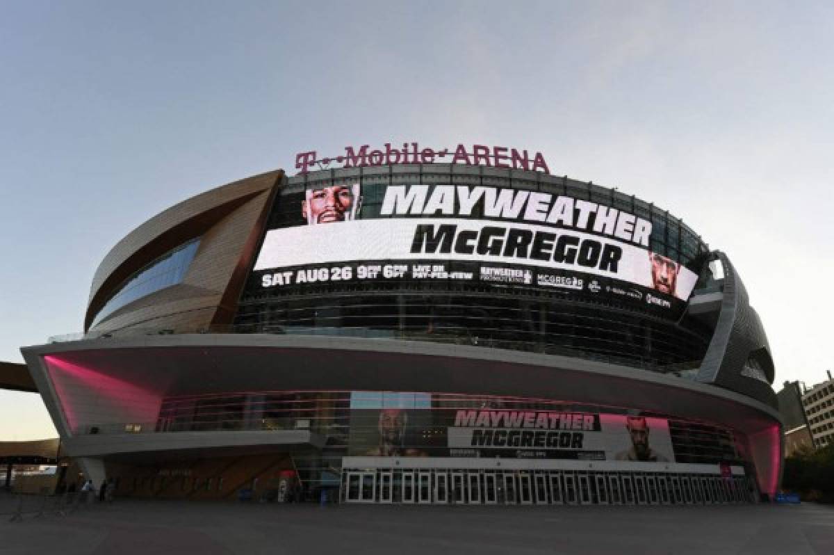 En fotos: Polémica e insultos entre Mayweather y McGregor a un día de la pelea