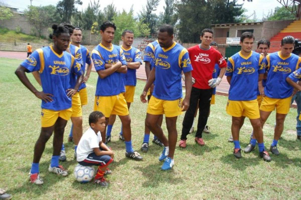 ¡Bóxer, rosario y azúcar! Las cábalas que se han visto en Liga Nacional de Honduras