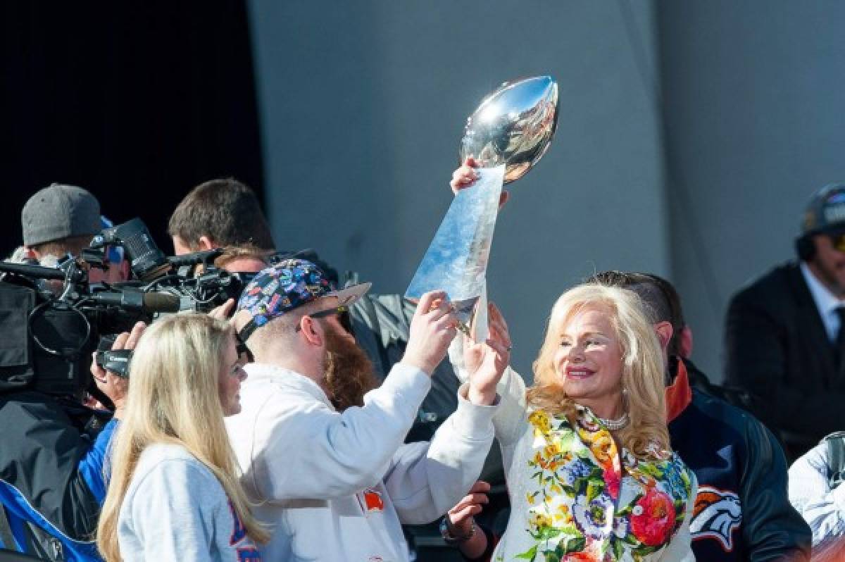 Así fue la espectacular celebración de los Broncos tras ganar el Super Bowl