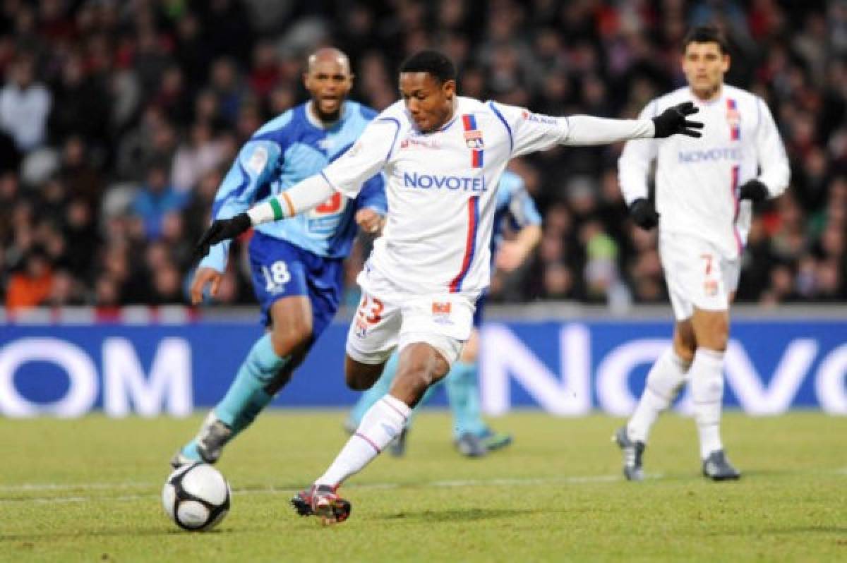 El equipazo del Lyon que jugó contra el Barcelona en la Champions League del 2009