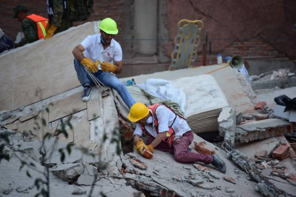 Las imágenes conmovedoras e impactantes del sismo que sacudió a México  