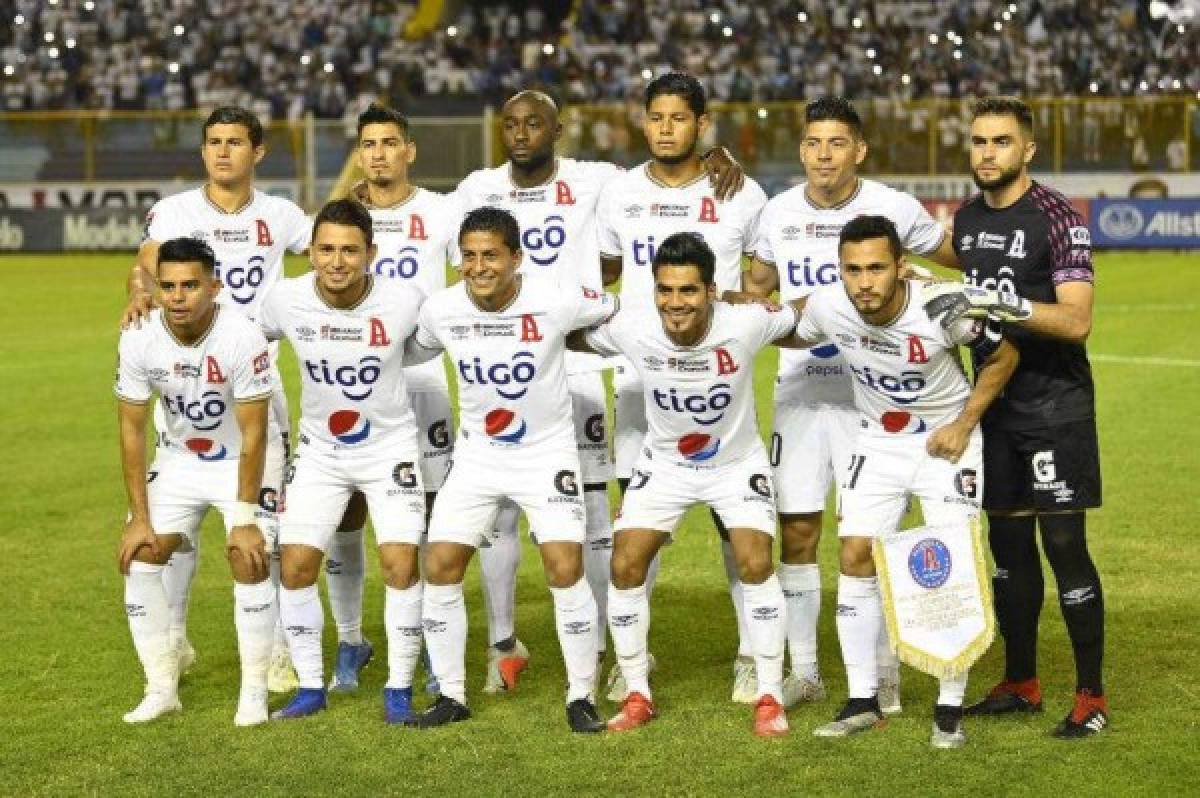 Inconcebible ranking de los mejores clubes de Centroamérica: Un descendido aparece en lista