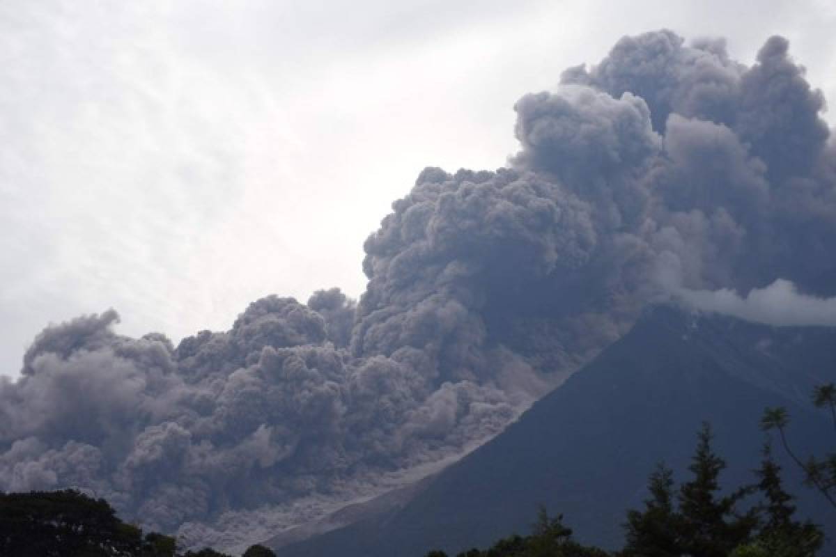 EN FOTOS: Tragedia en Guatemala luego de explosión de un volcán