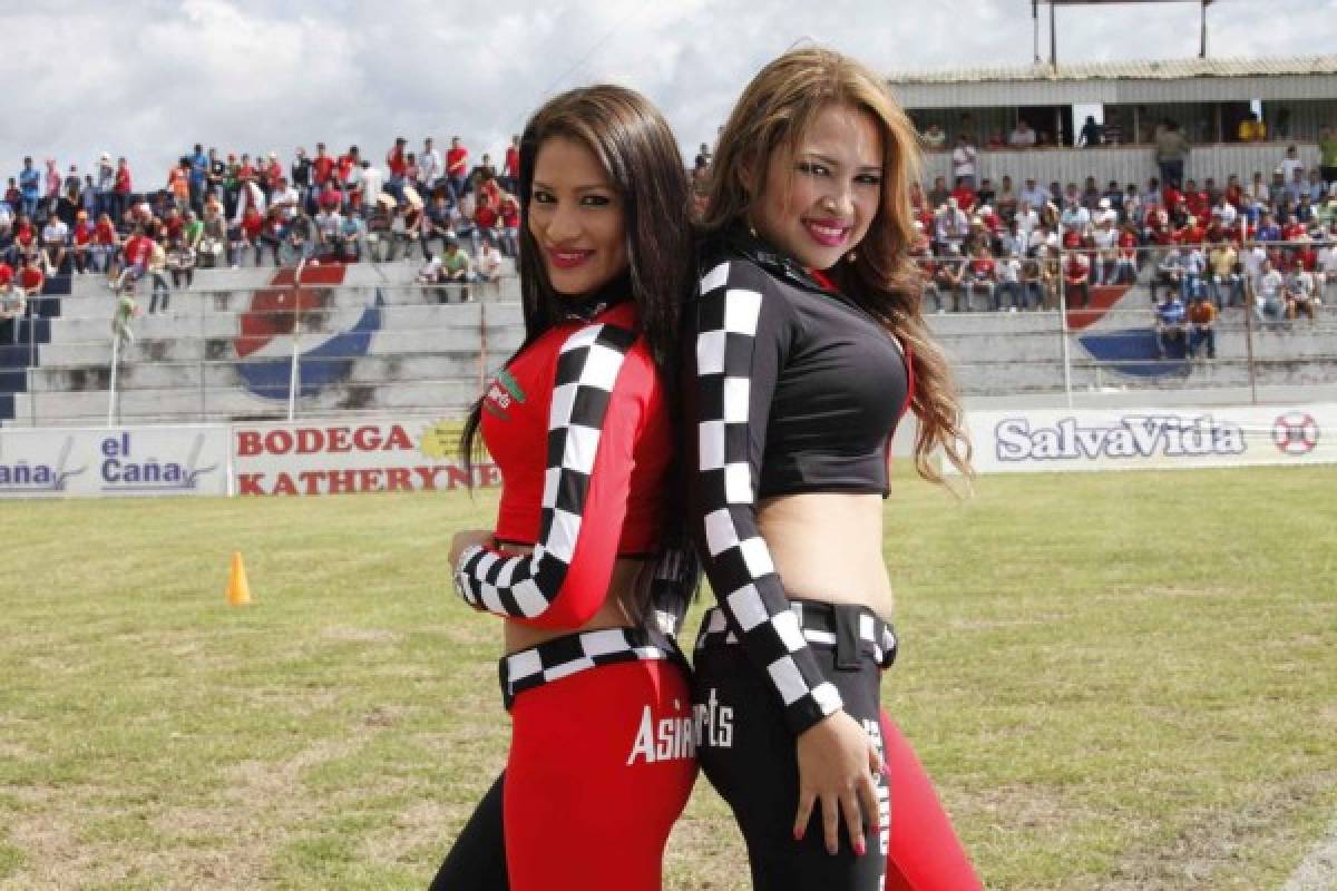 ¡Mamacitas! Las chicas más lindas que se han visto en los estadios de Honduras