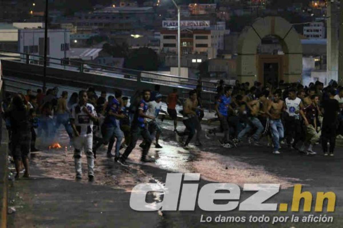 EN FOTOS: Noche de terror en las afueras del Nacional tras derbi Motagua-Olimpia