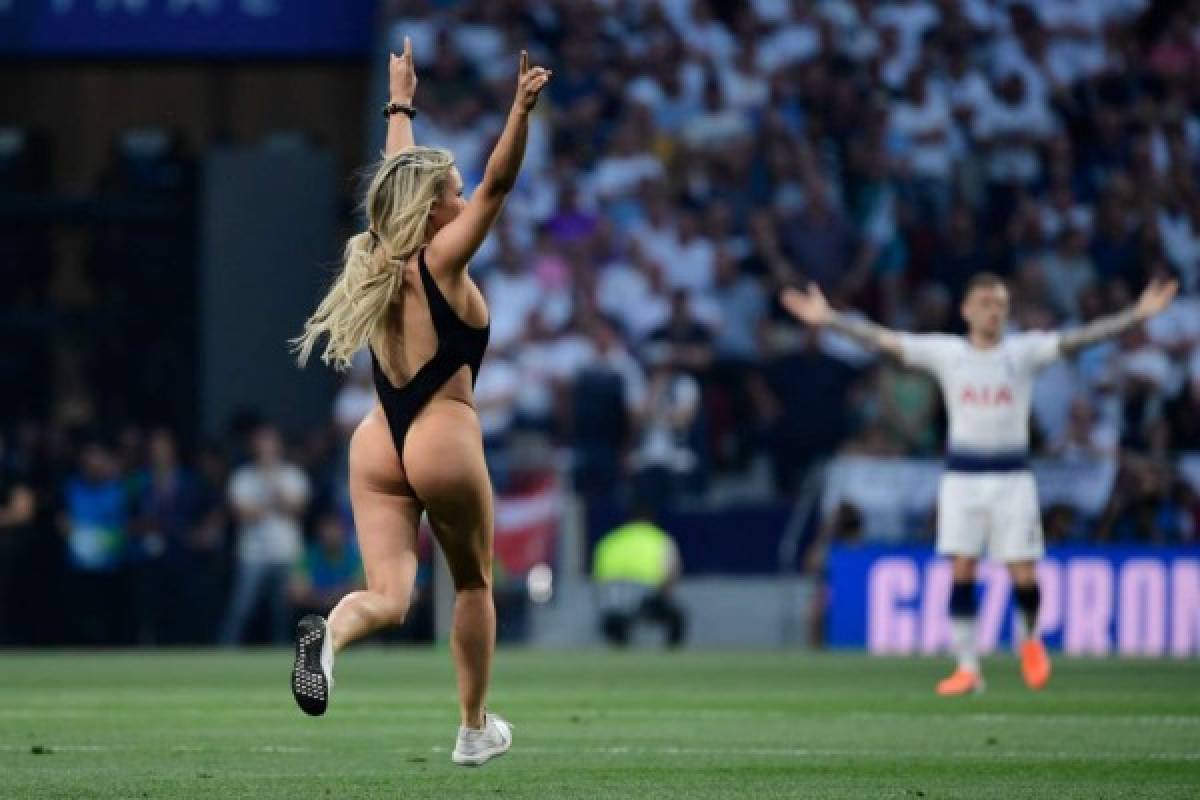 Lo que no se vio en TV: El llanto del Tottenham, la sexy rubia y el increíble festejo del Liverpool