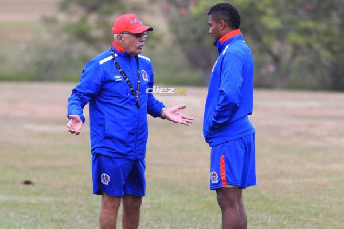 FOTOS: Caras serias y hermetismo en el entrenamiento de Olimpia