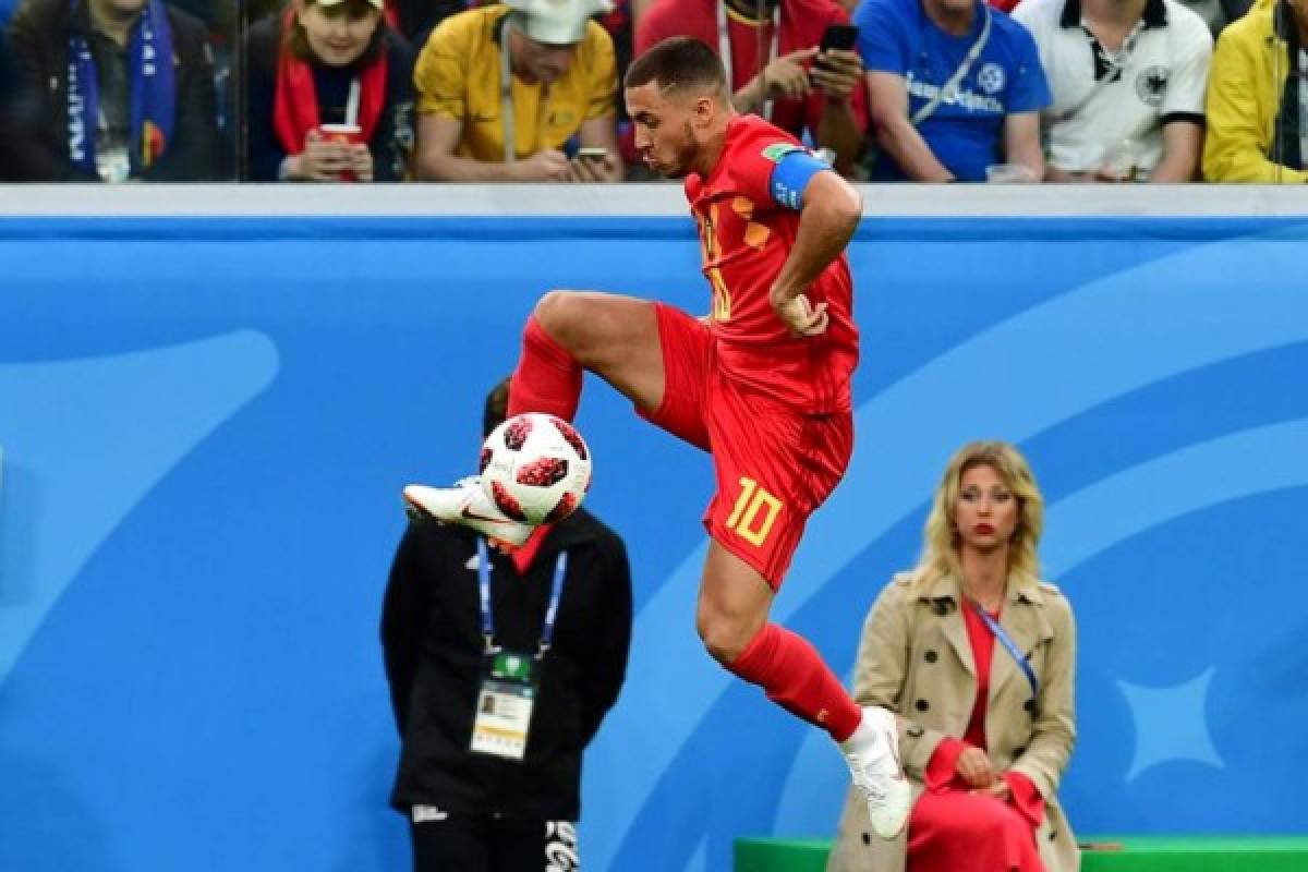 Belgium's forward Eden Hazard controls the ball during the Russia 2018 World Cup semi-final football match between France and Belgium at the Saint Petersburg Stadium in Saint Petersburg on July 10, 2018. / AFP PHOTO / Giuseppe CACACE / RESTRICTED TO EDITORIAL USE - NO MOBILE PUSH ALERTS/DOWNLOADS