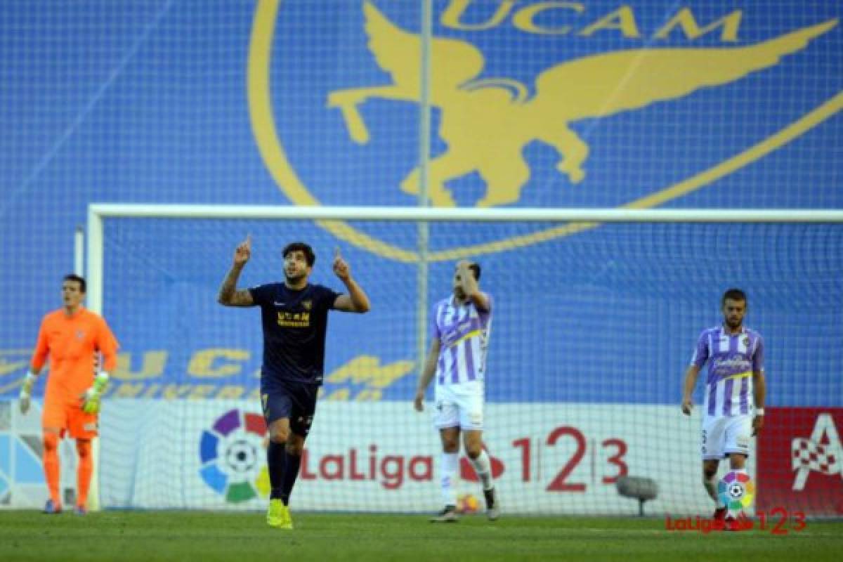 VIDEO: ¡Jona Mejía anota el mejor gol del fin de semana en la segunda de España!