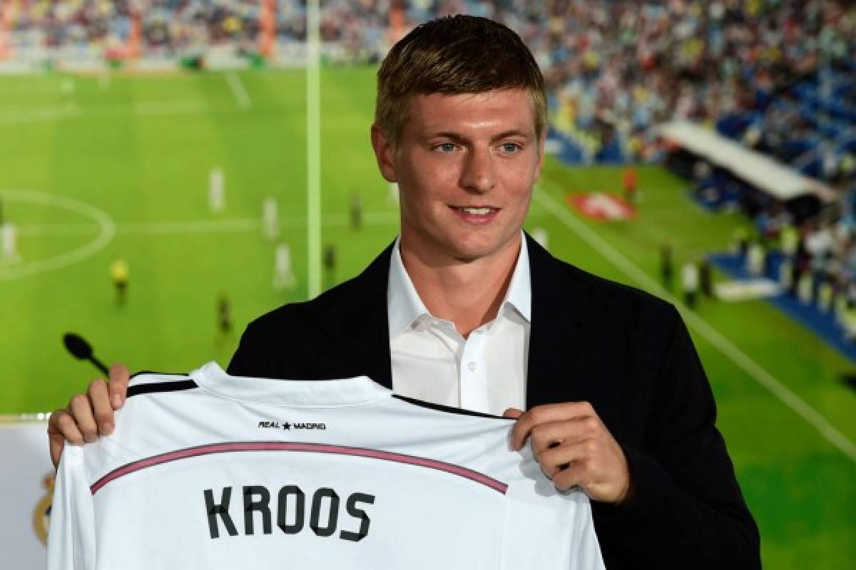 Toni Kroos fue presentado como nuevo jugador del Real Madrid.