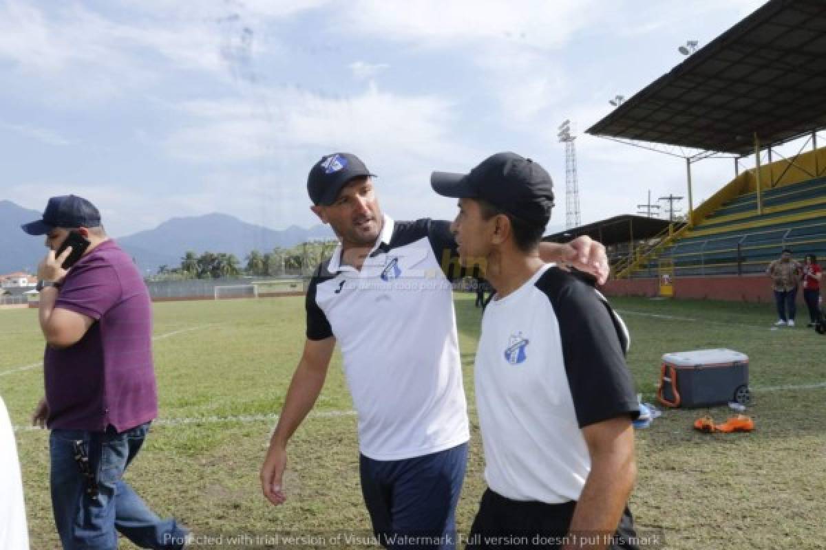 Fotos: 'El Palomo' le cambia el ánimo en su primer día a jugadores del Honduras