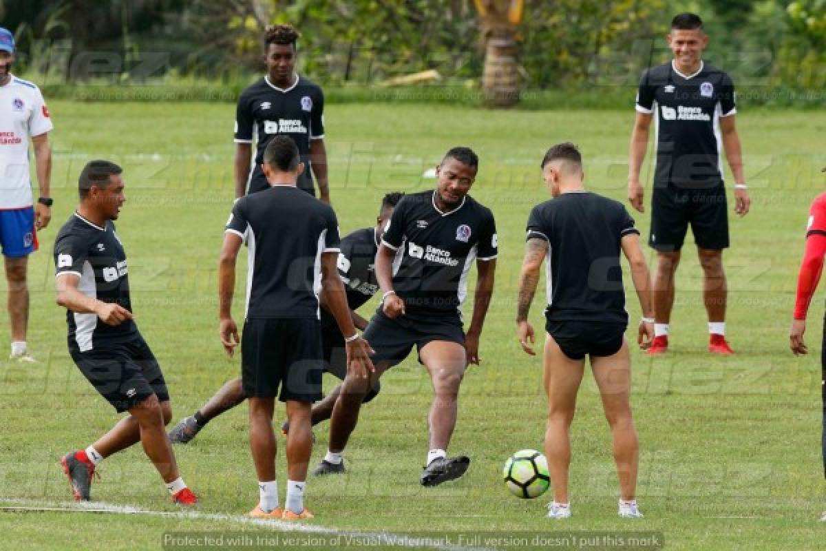 FOTOS: Olimpia trajo hasta porterías para preparar la semifinal en Tela