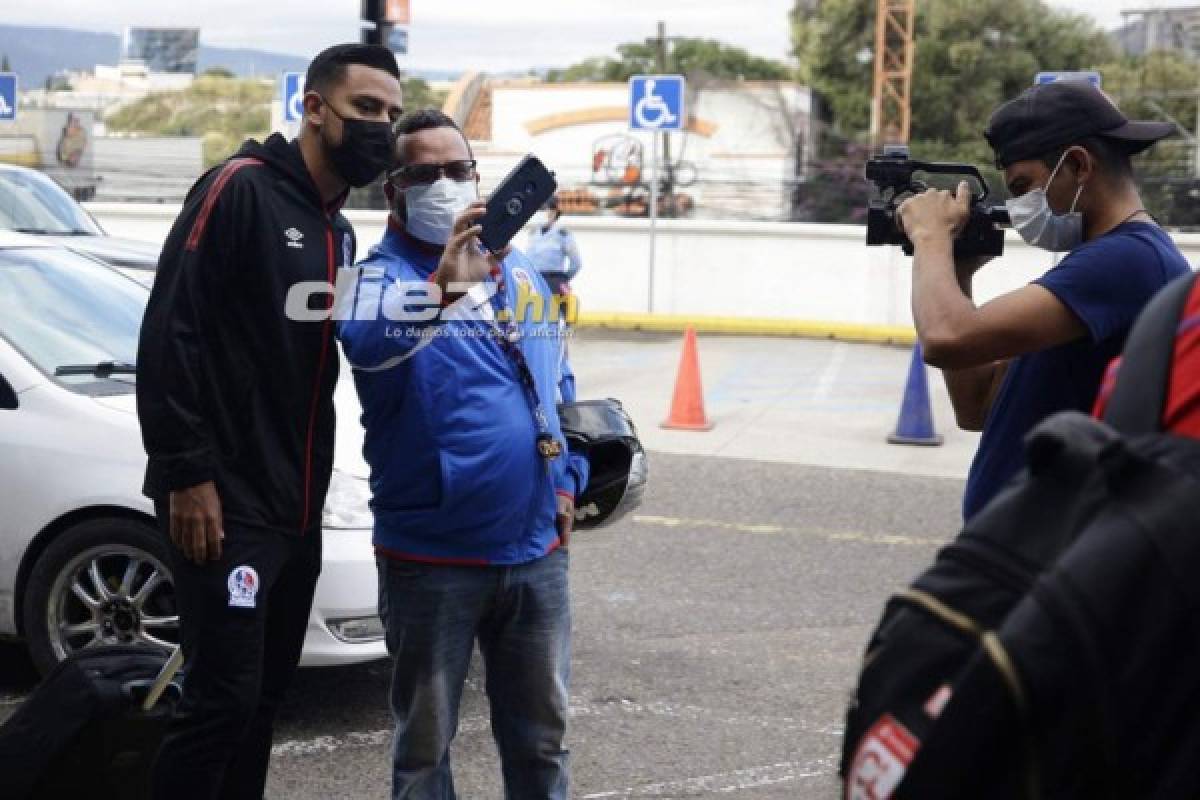 ¡Con las maletas llenas de ilusión! Las postales del viaje del Olimpia a Costa Rica para enfrentar a Alajuelense