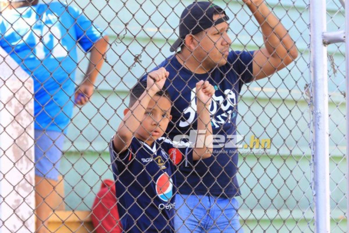 No viste en TV: Pelea en las gradas y la entrada de Bodden a Walter Martínez