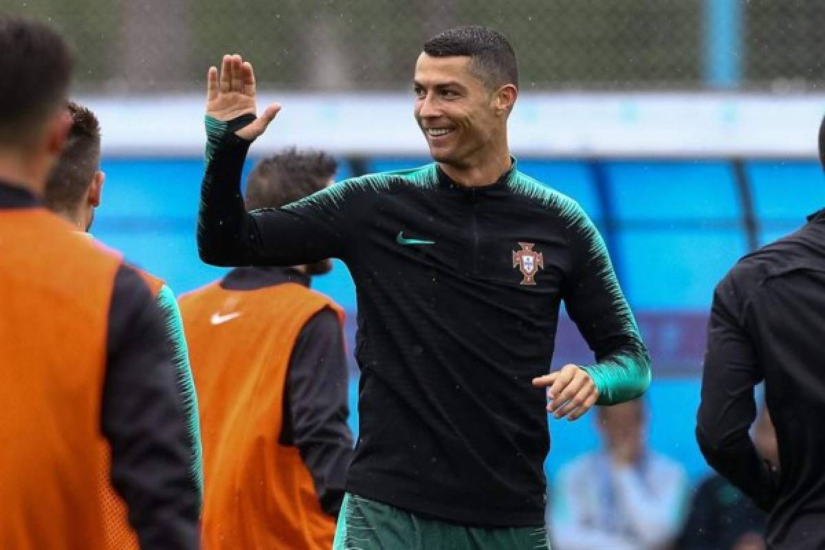 ¿Tristeza? Así fue captado Cristiano Ronaldo en su primer entrenamiento en Rusia