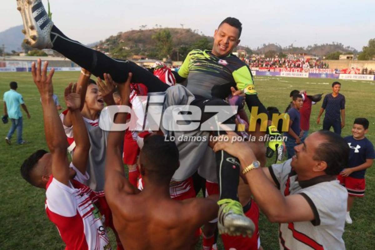 El festejo en Danlí y las fotos curiosas de la Copa Presidente