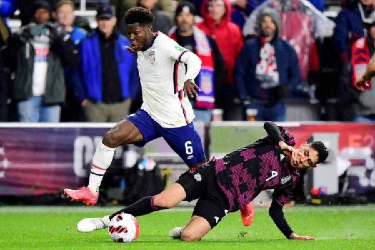 Estados Unidos vs México: las tremendas imágenes que dejó la batalla de titanes en Cincinnati