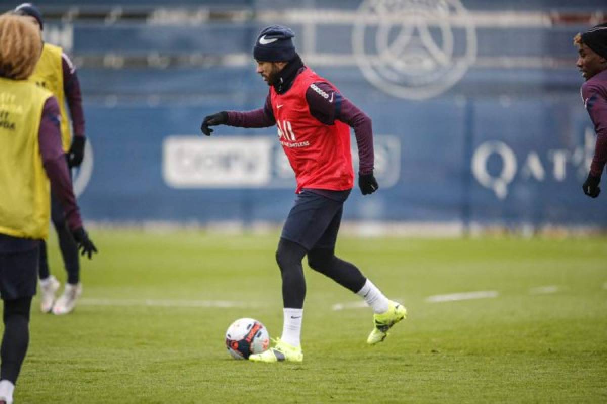 Neymar y Kimpembe regresan a los entrenos con el PSG a dos días de la Supercopa francesa