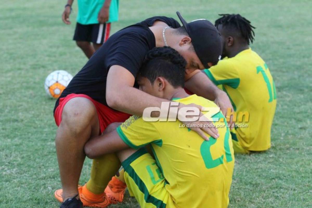 ¡DESGARRADOR! Las tristes fotos de los jugadores del Social Sol al descender