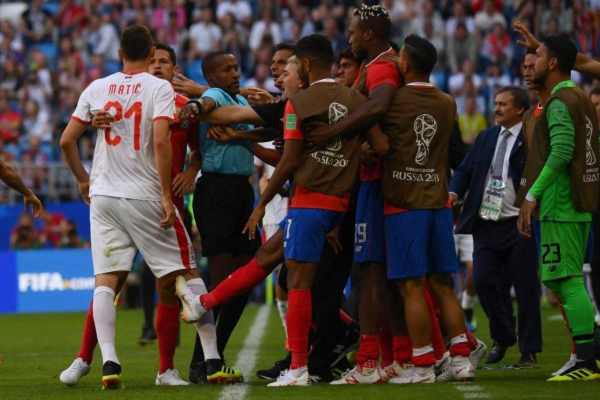 No se vio: Piden camisa a Keylor Navas y bronca entre jugadores de Costa Rica y Serbia