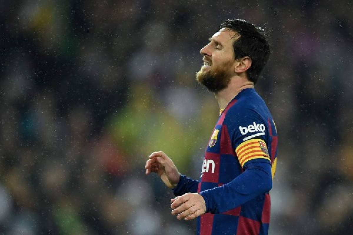 Lionel Messi tuvo un clara, pero Courtois le tapó el disparo.