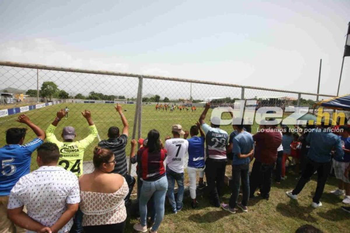 ¡Qué Delicias! A lo Real Madrid, así festejaron en Olancho eliminación de Motagua