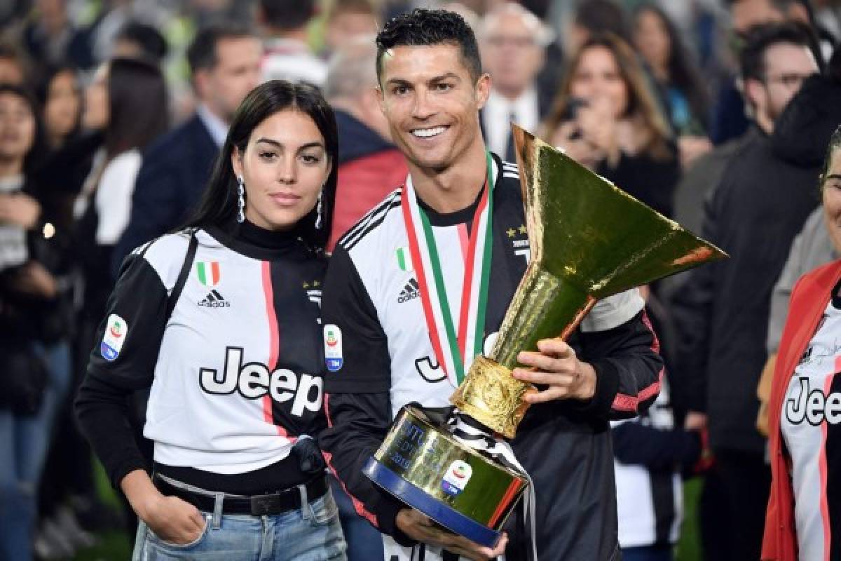 La celebración de la Juventus: Cristiano se roba el show y su novia los suspiros