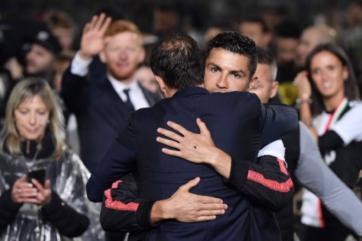 La celebración de la Juventus: Cristiano se roba el show y su novia los suspiros