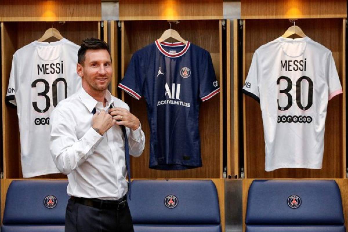 Así fue el primer día de Messi con el PSG: La firma del contrato y el crack que llegó a su hotel