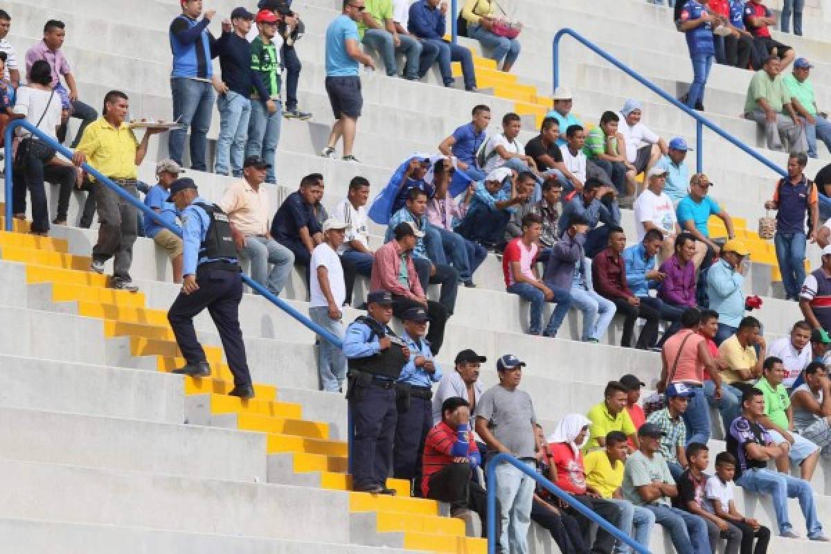 ¡BELLEZA! Espectacular llenazo en el estadio Emilio Williams de Choluteca