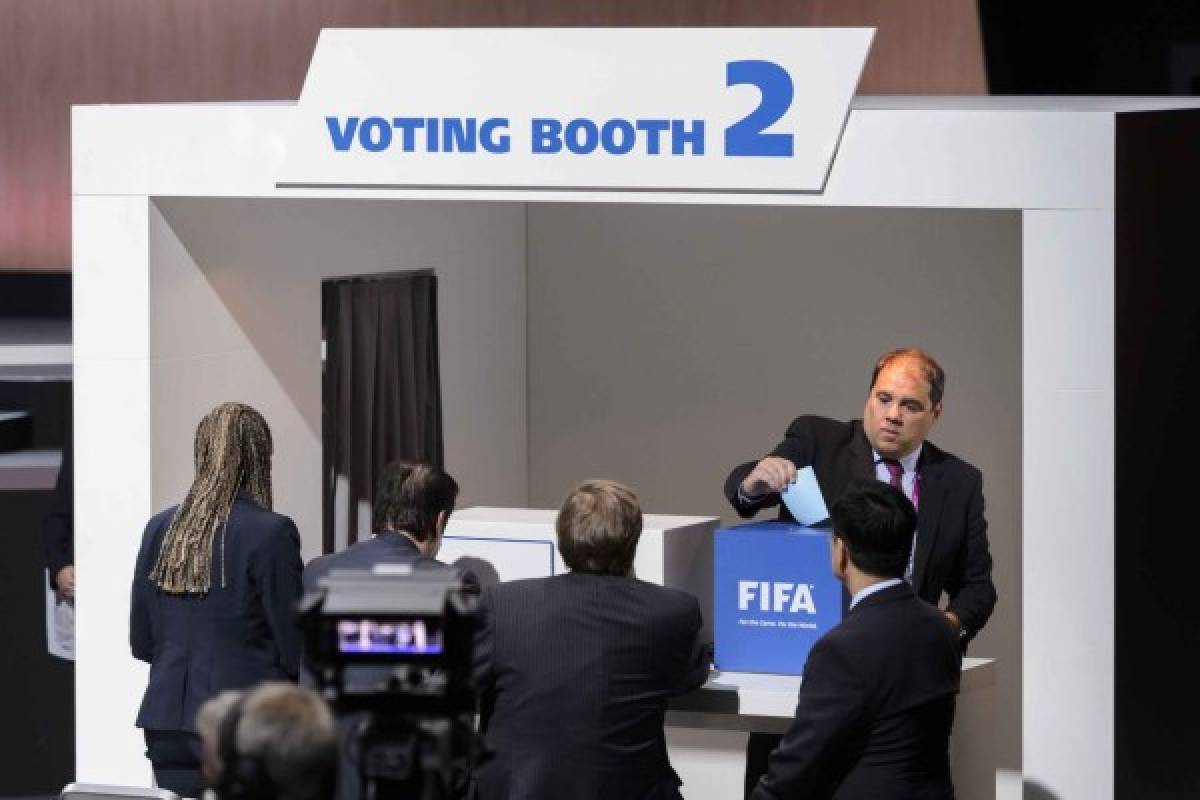 Joseph Blatter reelegido como presidente de la FIFA