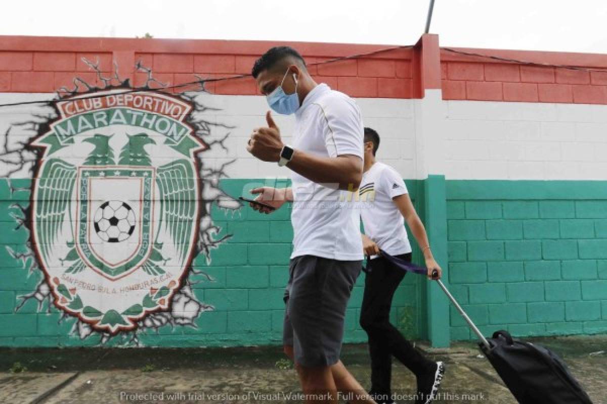 ¡No se vio en TV! Respeto total de excompañeros a Emilio Izaguirre, Diego en el muro y Garrido da el susto