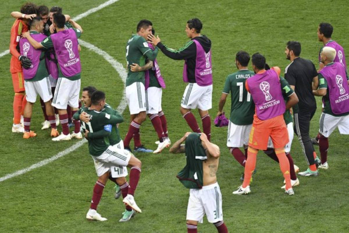 NO VISTE EN TV: El festejo de México, las caras tristes de Alemania y un crack en el estadio