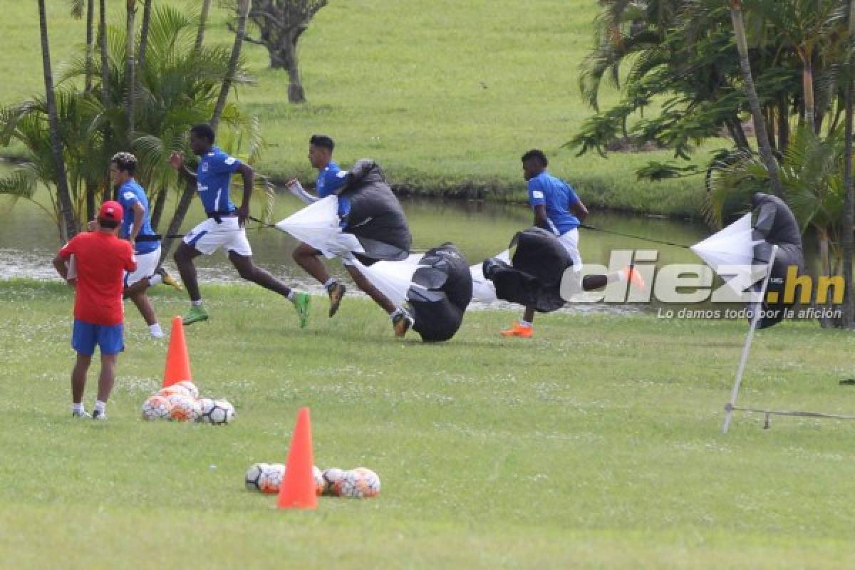 Novedades, sonrisas y mucho trabajo en el entrenamiento de Olimpia   