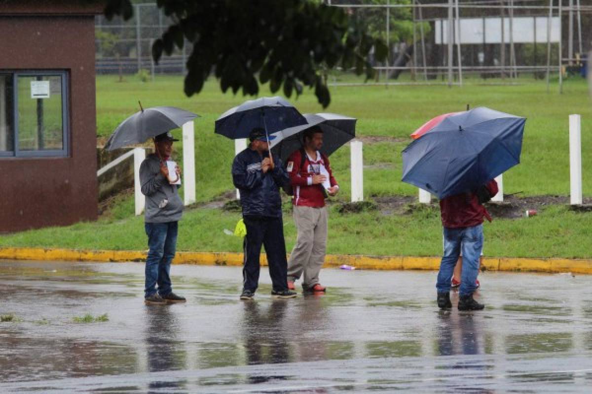 Los estragos causados por lluvias en Costa Rica a pocas horas el choque con Honduras
