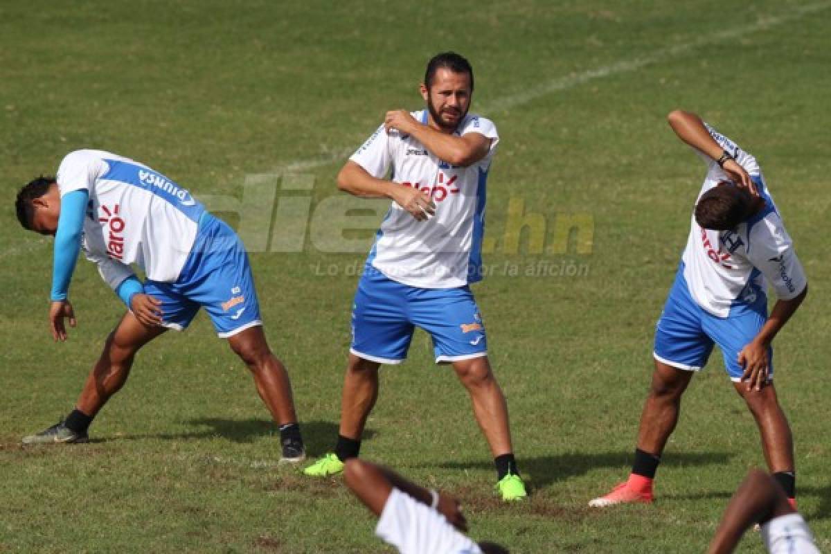 CURIOSAS: El amuleto de Pinto y los jugadores que se entrenan con Honduras