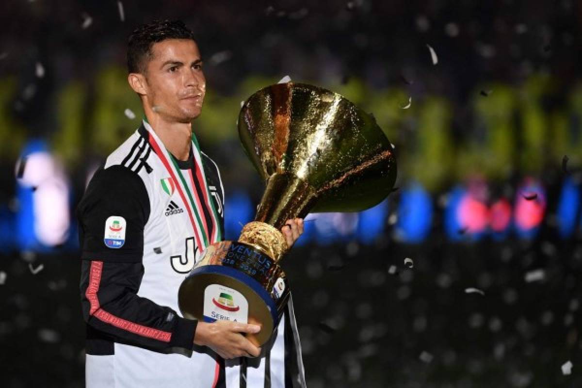 La celebración de la Juventus: Cristiano se roba el show y su novia los suspiros